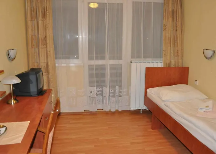 Hotell Pramen - Sivek 3*